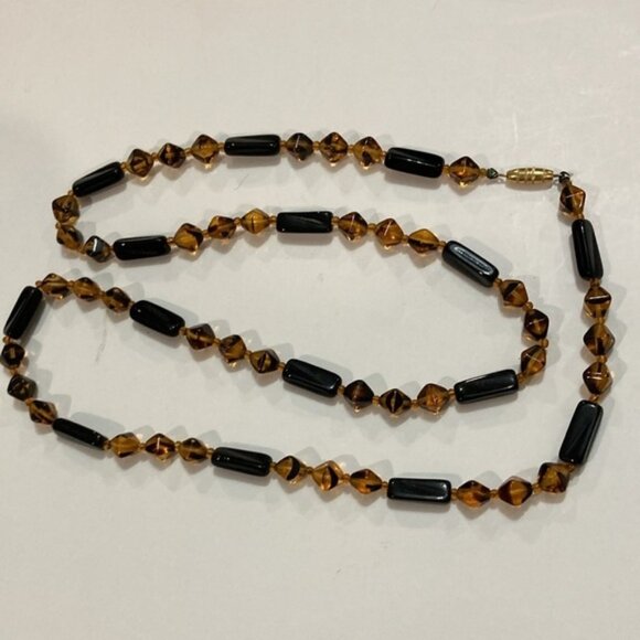 Black and Brown iridescent beaded Necklace - Picture 9 of 9